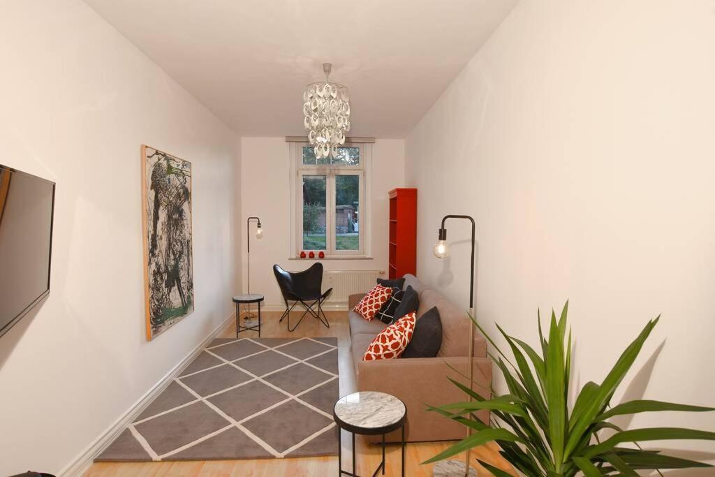 Stylish City Apartment In צוויקאו מראה חיצוני תמונה