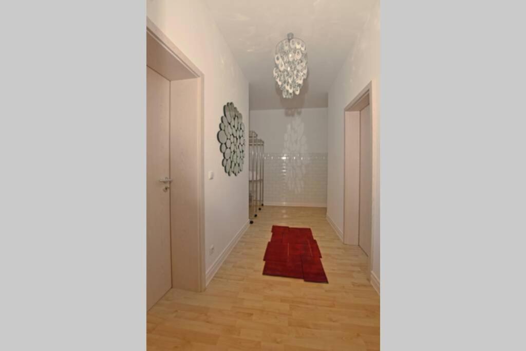 Stylish City Apartment In צוויקאו מראה חיצוני תמונה